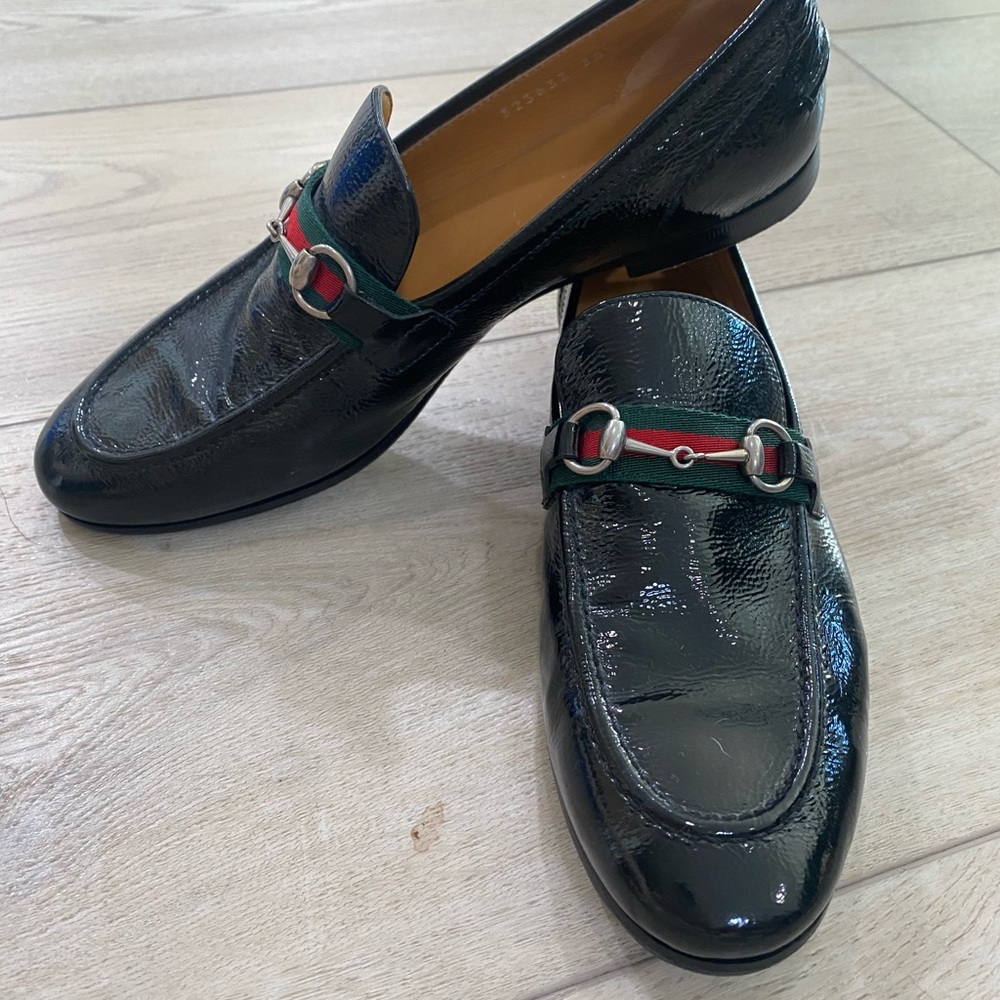 Gucci Patent Leather Loafers. 38.5